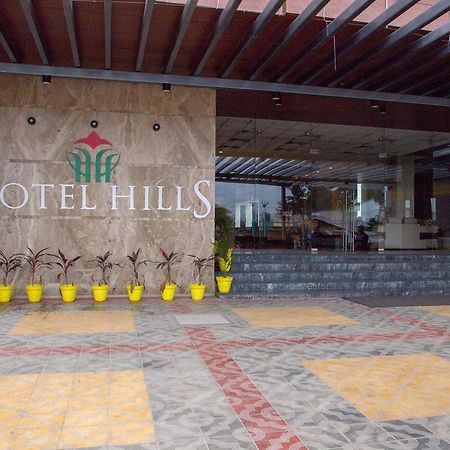 Hotel Hills Tirupattur Tiruppatur Eksteriør billede