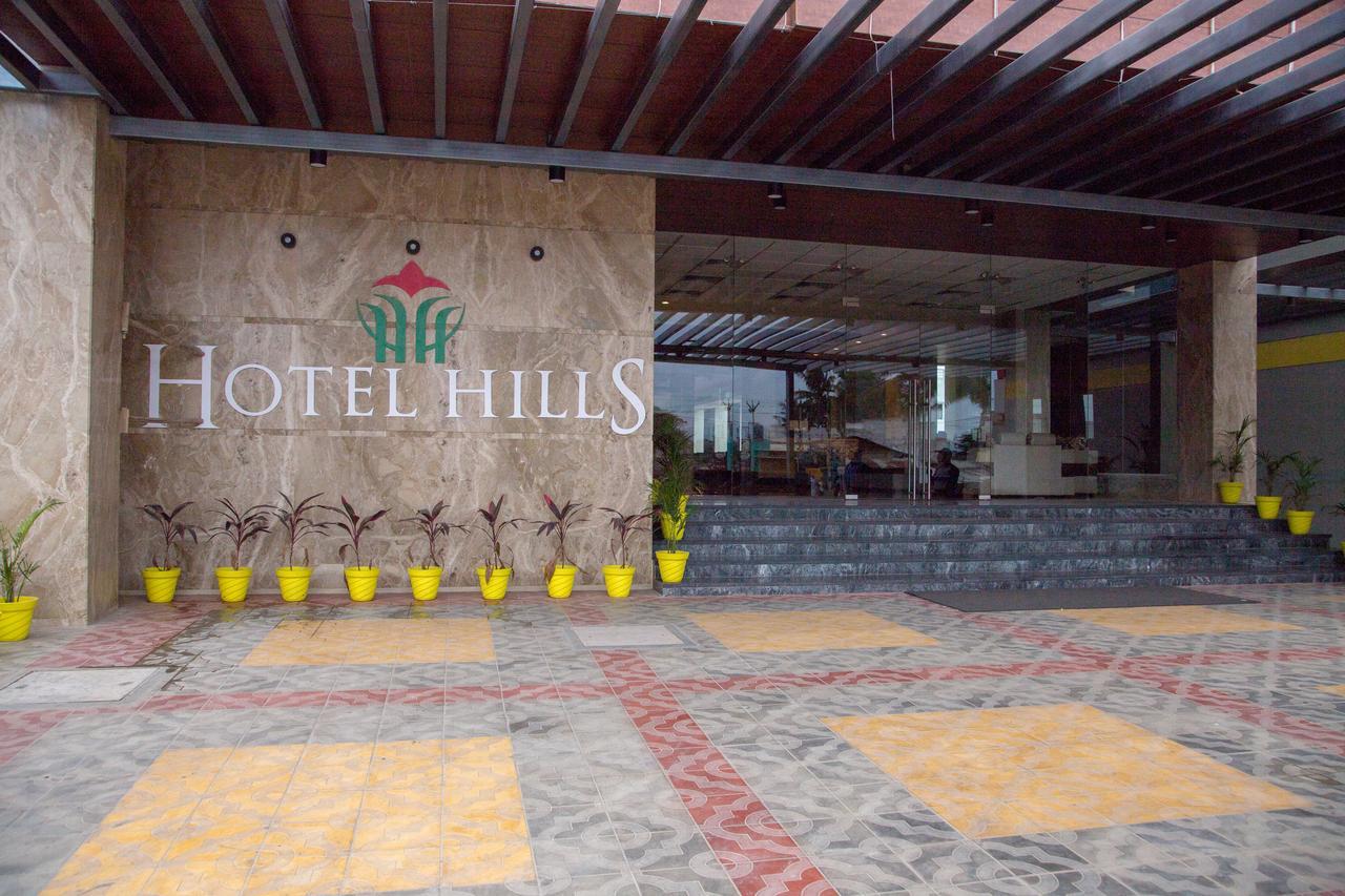 Hotel Hills Tirupattur Tiruppatur Eksteriør billede