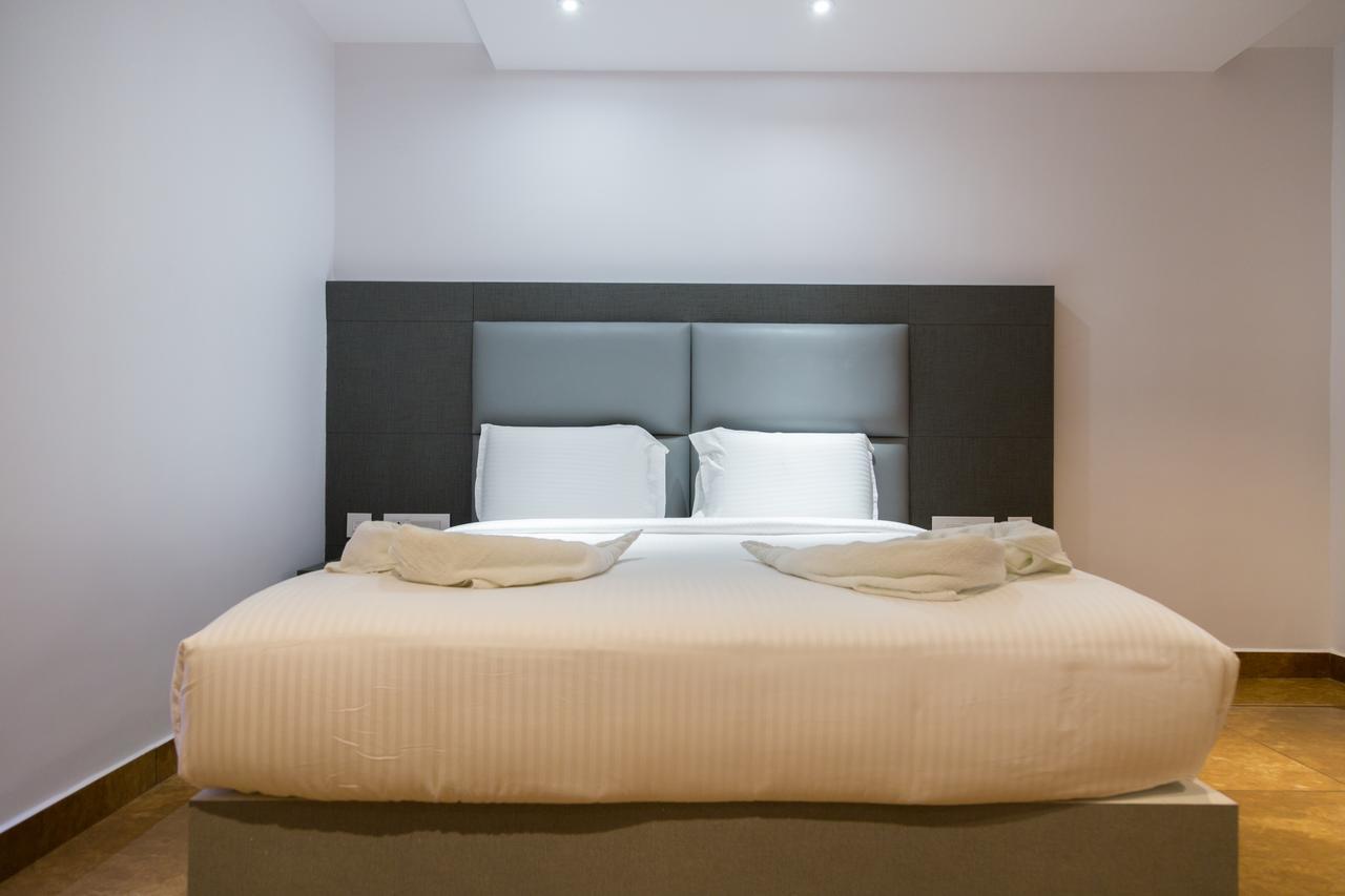 Hotel Hills Tirupattur Tiruppatur Eksteriør billede